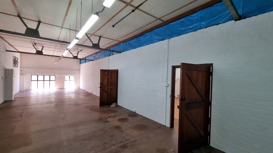 To Let Commercial Property for Rent in Woodstock Western Cape